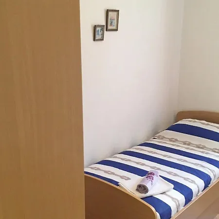 Apartment Cintya