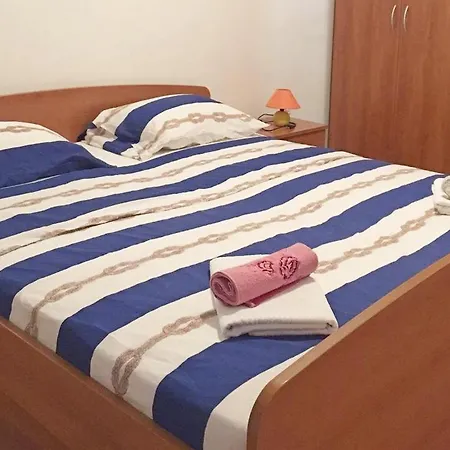 Cintya Apartment
